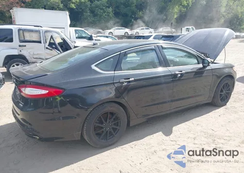 2015 Ford Fusion Titanium z USA, uszkodzony, nr VIN 3FA6P0K95FR166109